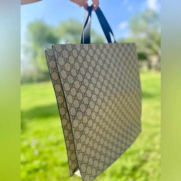 Soft GG Supreme Monogram Web Vertical Tote Bag - Picture 5 of 9